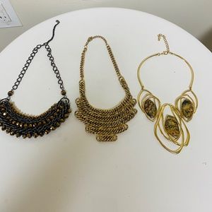 Woman Necklaces Jewelry- used good condition Jewelry-Necklaces-Pe